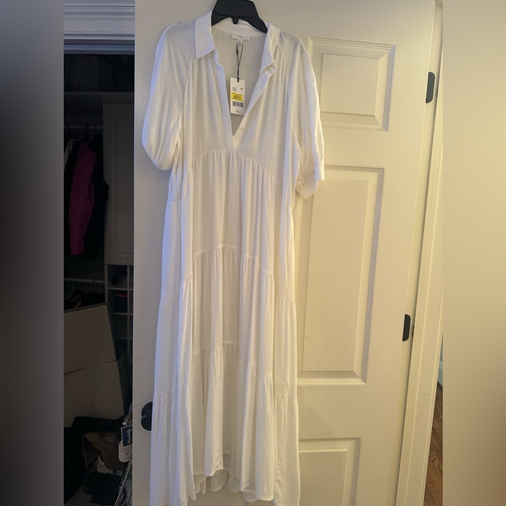 a loves a Dress